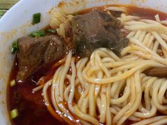 -易毛特色牛肉面(解放碑步行街店)
