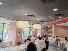 -麦当劳(青岛大学店)
