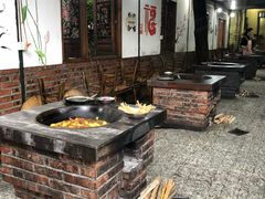 -老妈灶房柴火鸡(香雪海路店)
