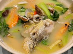 -大食代美食广场(上海中心店)