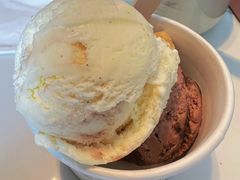 香草味雪糕-粤海喜来登酒店·盛宴海鲜牛排自助餐厅(天河城店)
