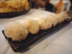 -鲜入围煮花胶鸡海鲜火锅