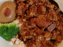 卤肉饭-村外有星光小食铺(长嘉汇店)