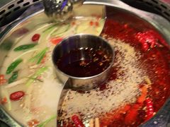 -佰人王串串香火锅(洋珠巷店)