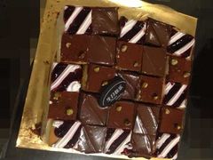 欧洲游记-维尔纳斯·生日蛋糕动物奶油冰淇淋蛋糕(人大店)