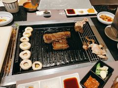 -韩满园· 甄选韩式烤肉