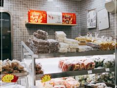 面包甜点陈列柜-闻酥园(青羊区文殊坊店)