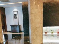 -粤尚腾香居中餐厅(首都机场希尔顿店)