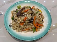 招牌手抓饭-伊北味·清真青海拉面村(延安路店)
