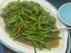 -三江源美食城