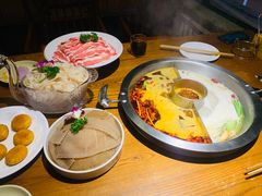 -佬土鹅肠火锅(解放路店)
