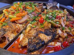 -鸣记脆皮烤鱼·海鲜烤鱼(三八广场店)