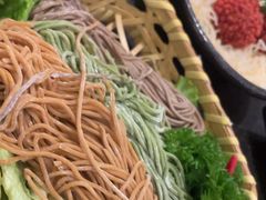 -湊湊火锅·茶憩(打浦桥日月光店)