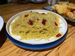 酸辣土豆丝-關東雪东北菜(中庚漫游城店)