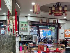 -烧哥美蛙肥肠鱼火锅·十五年社区店