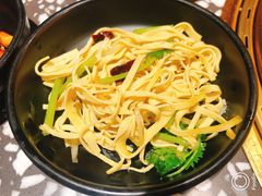 -黑牛の場烤肉(摩天活力城店)