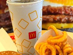 -麦当劳(新世纪环球中心店)