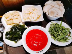 -纸盐河码头火锅(十八梯店)