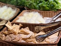 -川渝又一村火锅烤肉自助(步行街店)