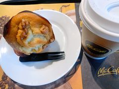 香蕉核桃口味麦芬-麦当劳(北京昌金路得来速餐厅店)