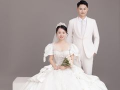 -经典婚纱摄影美学馆·私人定制