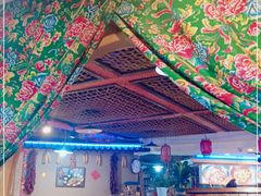 -山里屯铁锅炖(哈尔滨中央大街店)