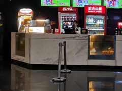 -时代华纳国际影城(鹏晖广场店)