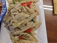 -龙翔山庄雷鸡肉(青城后山泰安古镇店)