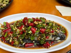 凉拌鲫鱼-二钳洞庭虾蟹·江湖菜(成都鹭岛店)