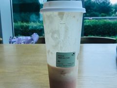 芝芝桃桃-喜茶(上海正大广场店)