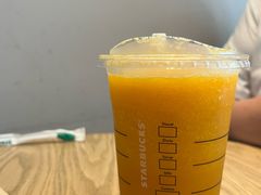 -星巴克臻选(威海威高广场店)