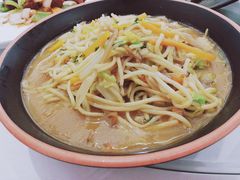 -骏莱海鲜鱼港(五角场店)