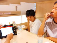 -HOT CRUSH趁热集合·现烤面包(上海环球港店)