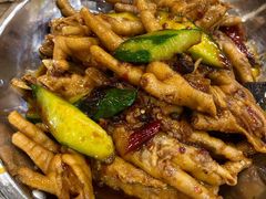 -江城燕子大排档(江汉路步行街店)