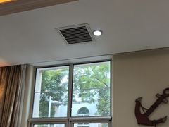 -起士林西餐厅(东经路店)