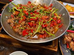 小炒黄牛肉-吃货私房菜(丽江束河古镇店)