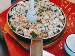 -侬佳蒸菜馆(听潮店)