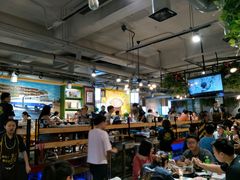 大堂-钢管厂歆瑞源油卤串串香(春熙路太古里店)