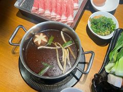 -呷哺呷哺(松北万象汇店)