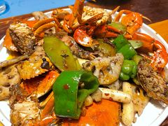 -臻鲜燕海鲜融合餐厅(金陵style店)