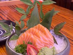 三文鱼刺身-坂吉屋·居酒屋深夜食堂(龙湖店)