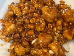 -金牌餐厅·天津菜·八珍豆腐·老爆三(瓷房子店)