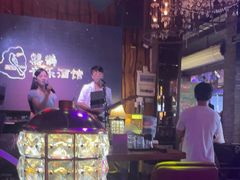 -喜鹊音乐酒馆(西街店)