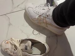 -Onitsuka Tiger(港汇恒隆广场店)