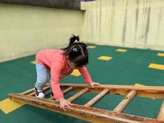 -宾果蒙特梭利托育儿童之家幼儿园(爱琴海店)