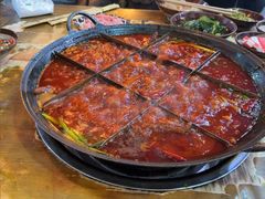 -正南齊北重庆老火锅(光华村直营店)