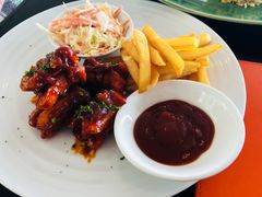 -曼谷湄南河畔华美达广场酒店