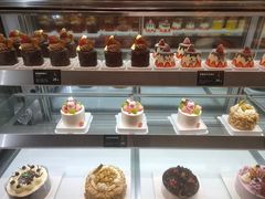 -罗森尼娜(德思勤店)