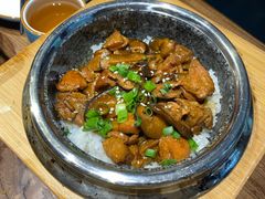 -明洞阿姨·韩式酱蟹烤肉·创意料理(三元桥店)