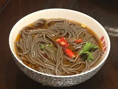 -亮欢寨酸汤鱼(沙冲路店)